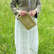 Load image into Gallery viewer, Gold Metallic Clutch