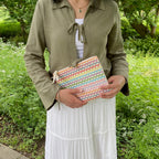 Daisy Clutch