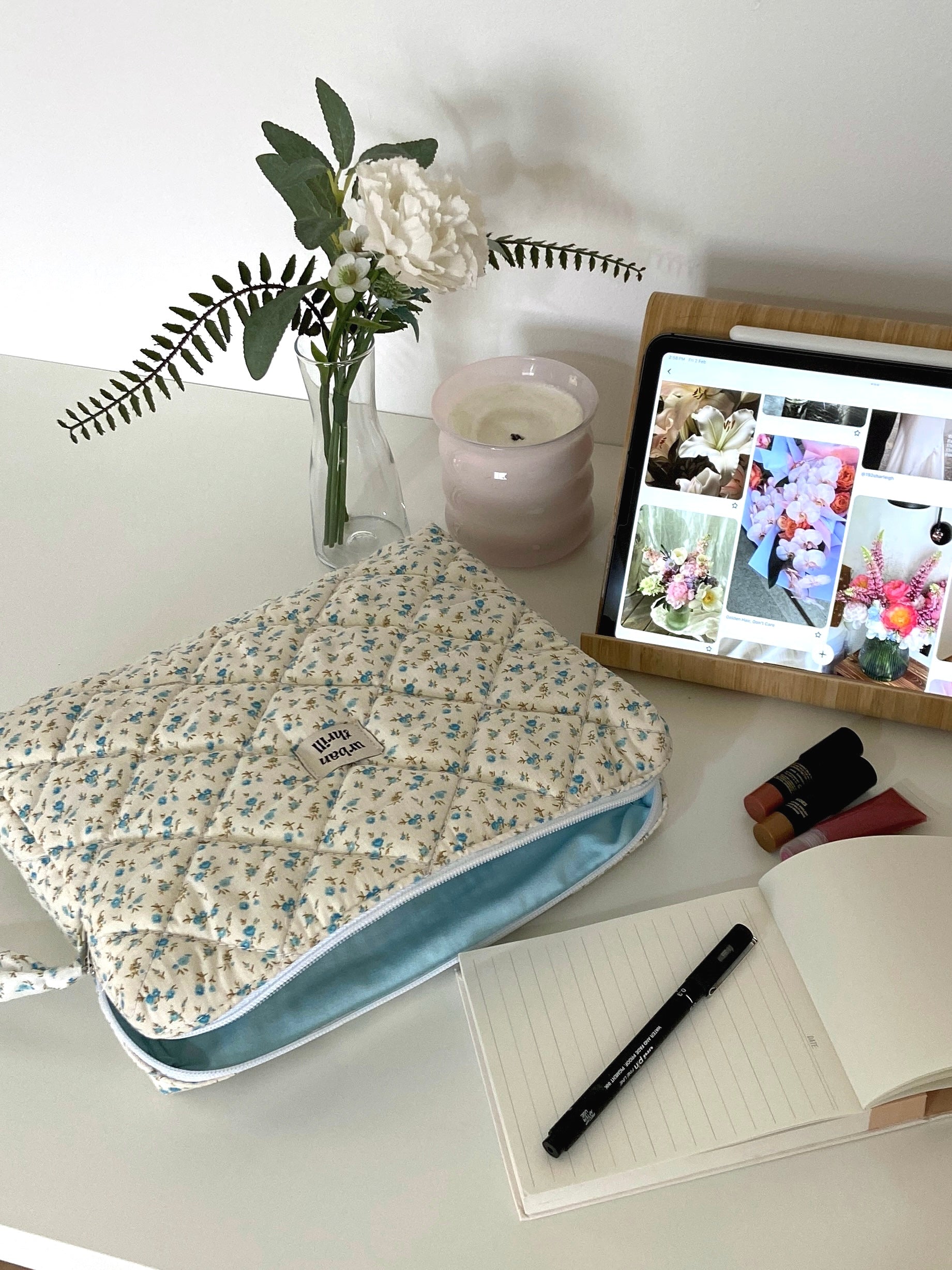 Floral iPad Sleeve