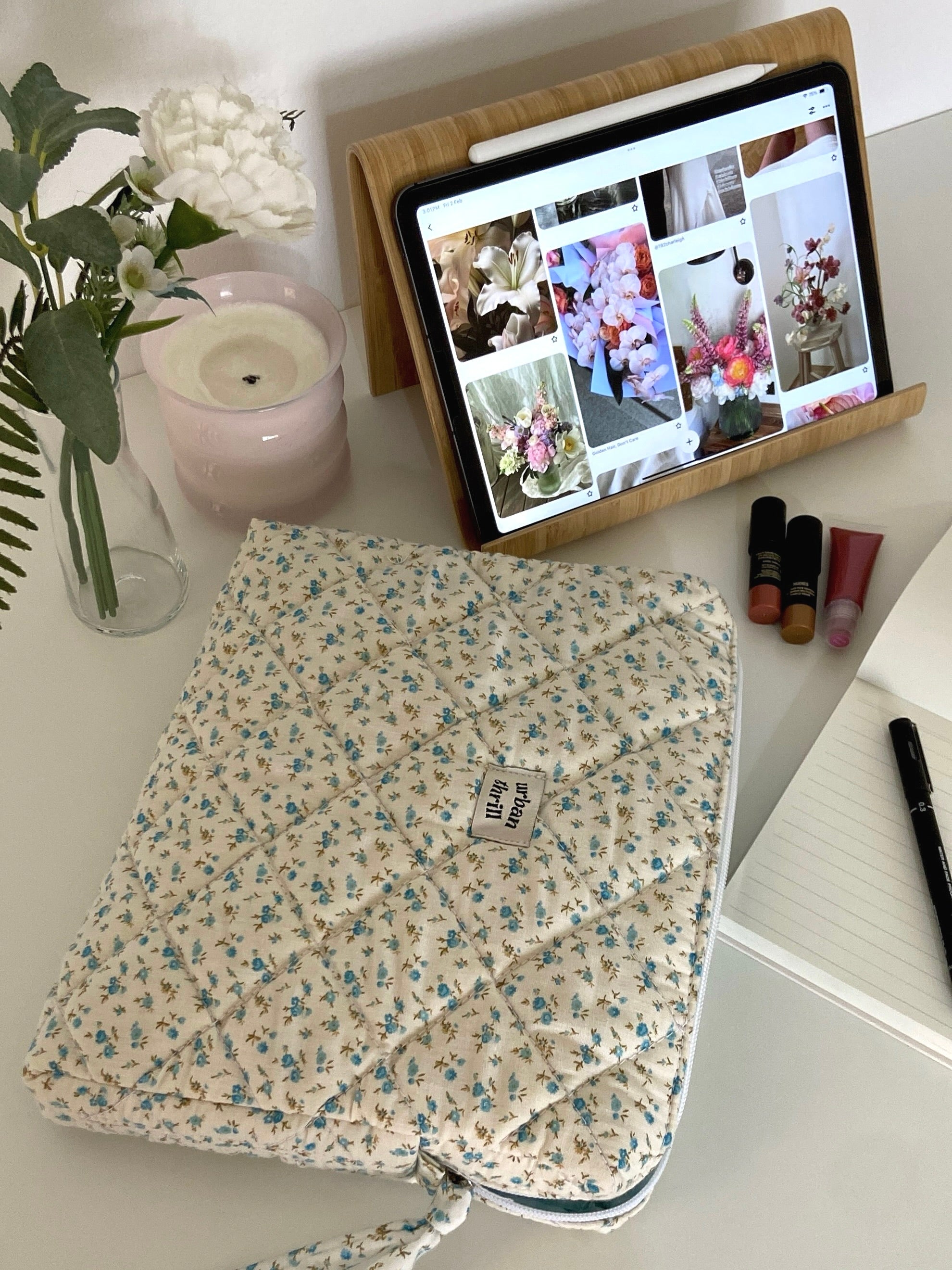 Floral iPad Sleeve