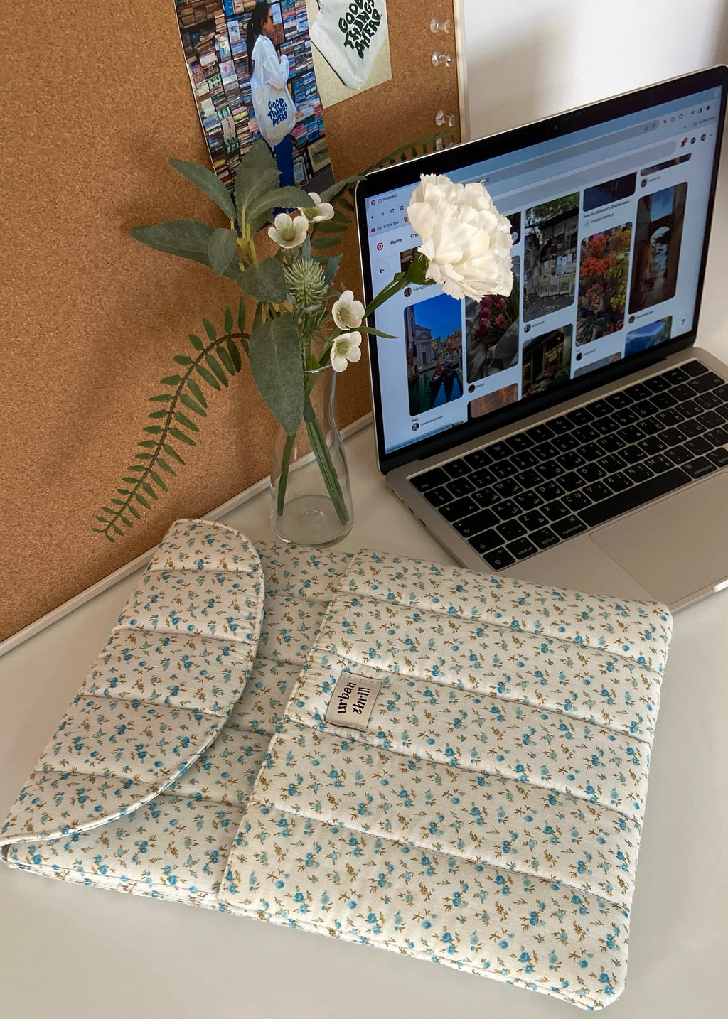 Floral Laptop Sleeve